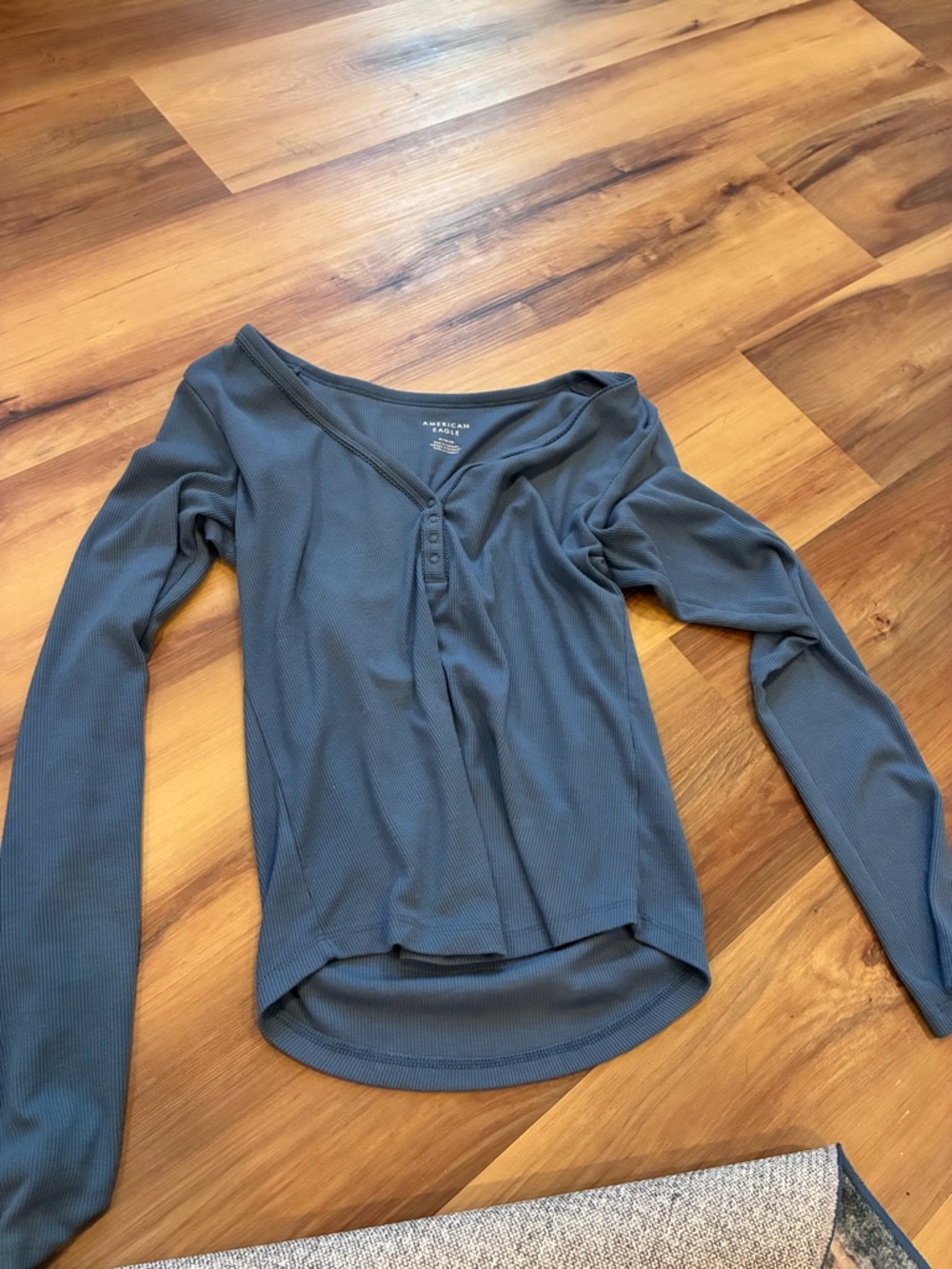 American Eagle Outfitters Slate Blue Long-Sleeve Ribbed Henley